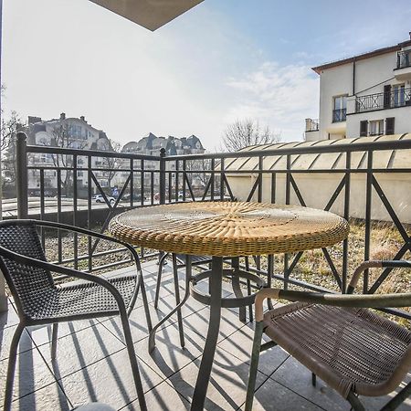 Apartamenty Promenada Z Tarasem I Parkingiem - Apartamenty Na Wyspie سفينويتشي المظهر الخارجي الصورة