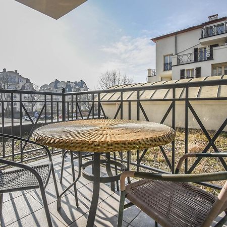 Apartamenty Promenada Z Tarasem I Parkingiem - Apartamenty Na Wyspie سفينويتشي المظهر الخارجي الصورة