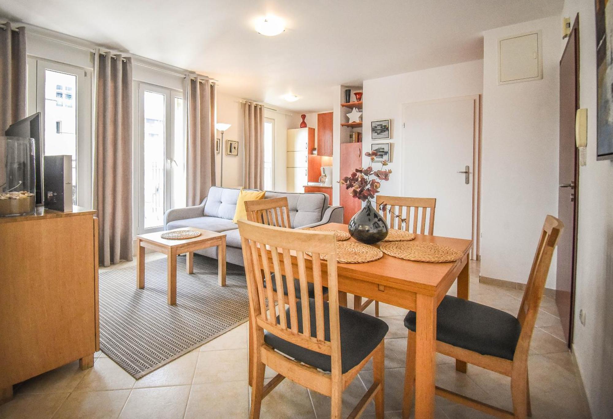 Apartamenty Promenada Z Tarasem I Parkingiem - Apartamenty Na Wyspie سفينويتشي المظهر الخارجي الصورة