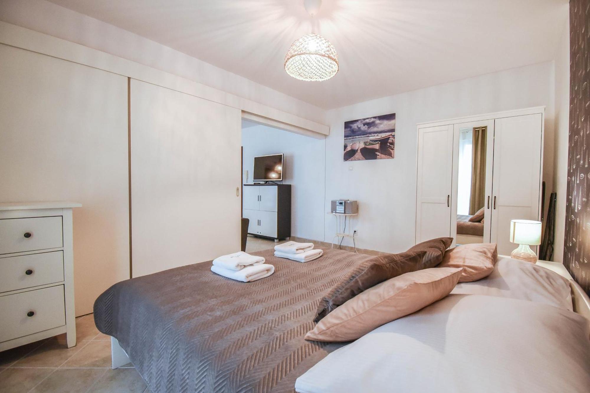Apartamenty Promenada Z Tarasem I Parkingiem - Apartamenty Na Wyspie سفينويتشي المظهر الخارجي الصورة