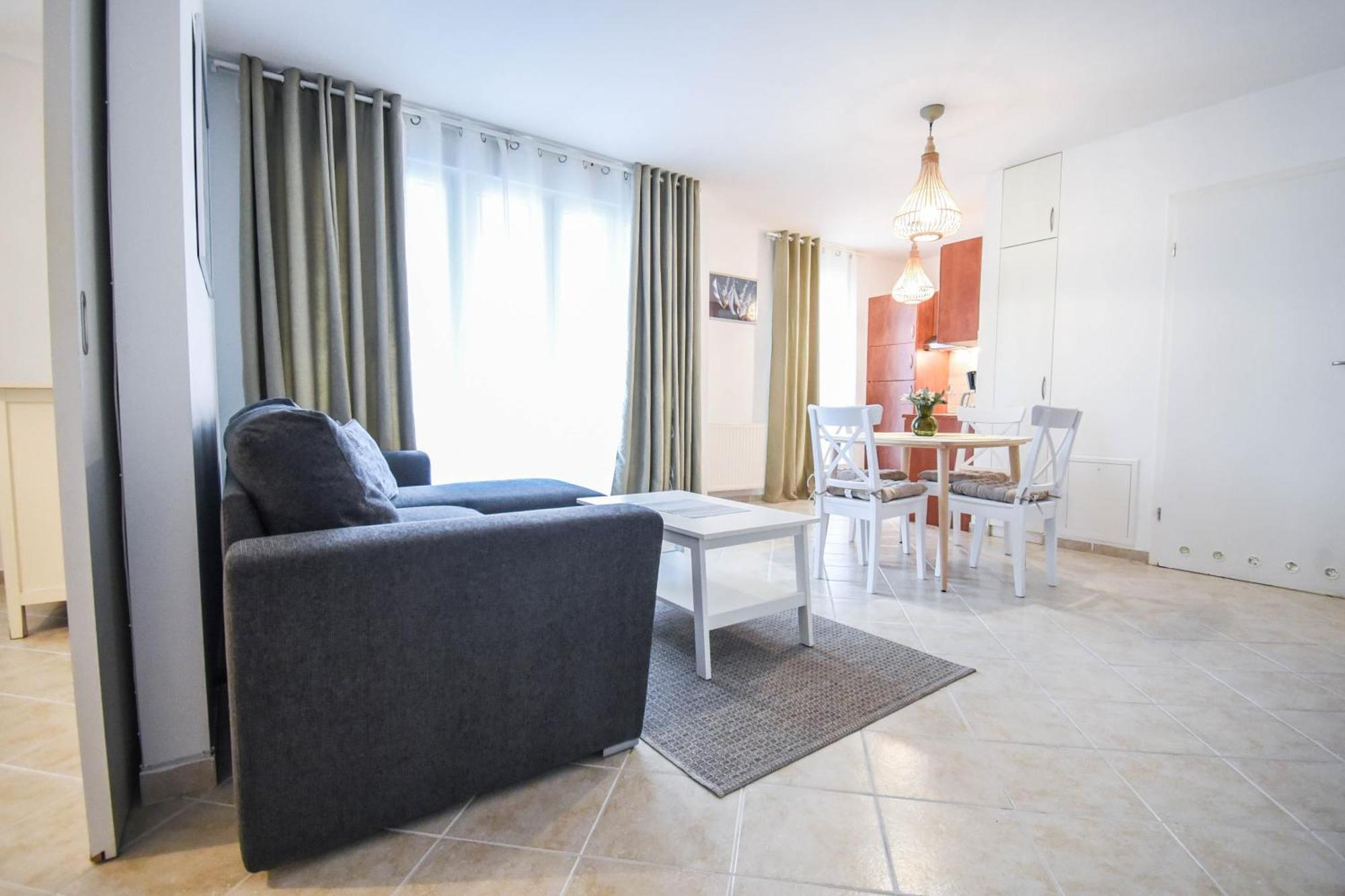 Apartamenty Promenada Z Tarasem I Parkingiem - Apartamenty Na Wyspie سفينويتشي المظهر الخارجي الصورة