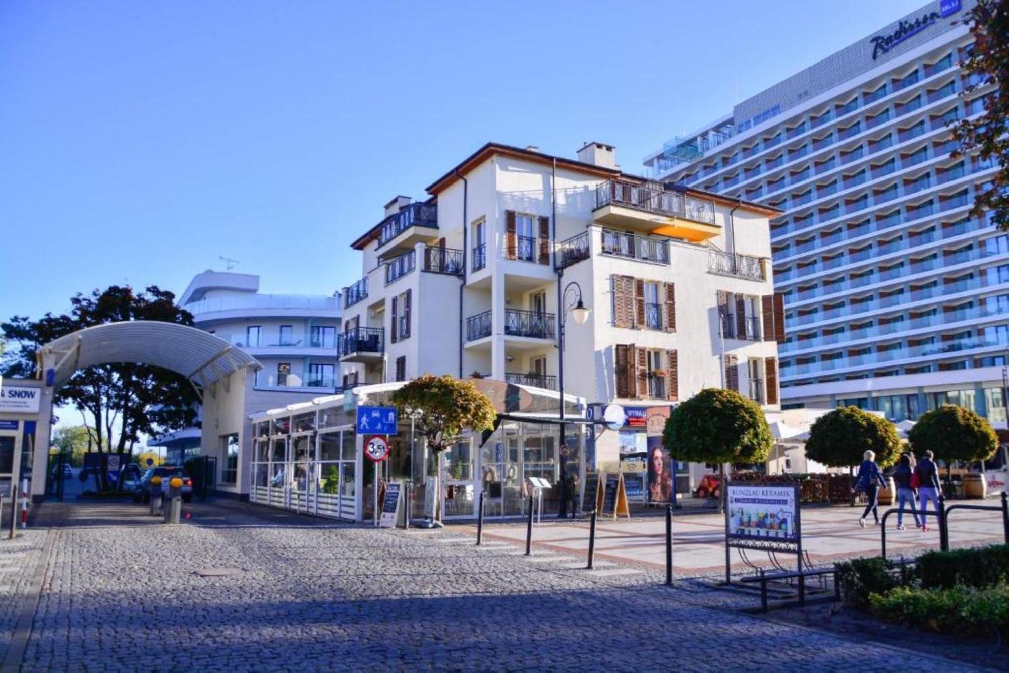 Apartamenty Promenada Z Tarasem I Parkingiem - Apartamenty Na Wyspie سفينويتشي المظهر الخارجي الصورة
